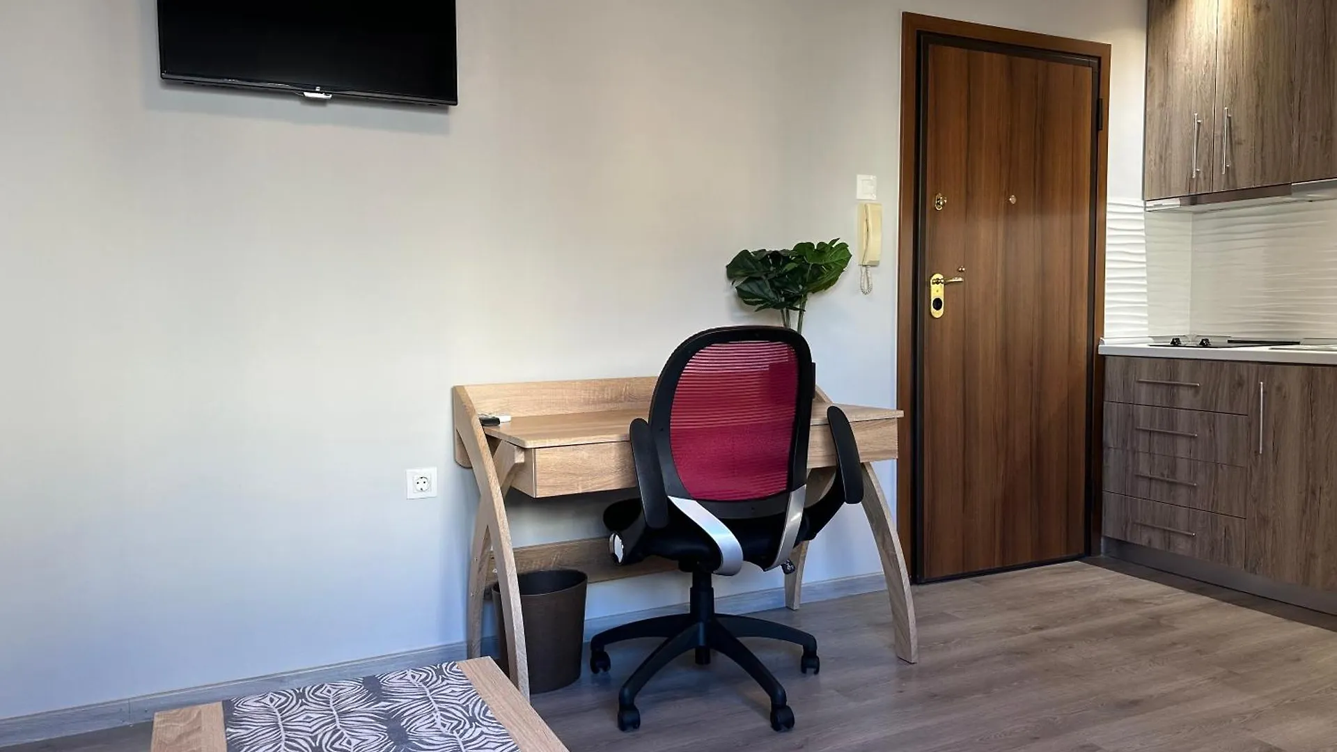 Work From Home Project Saloniki